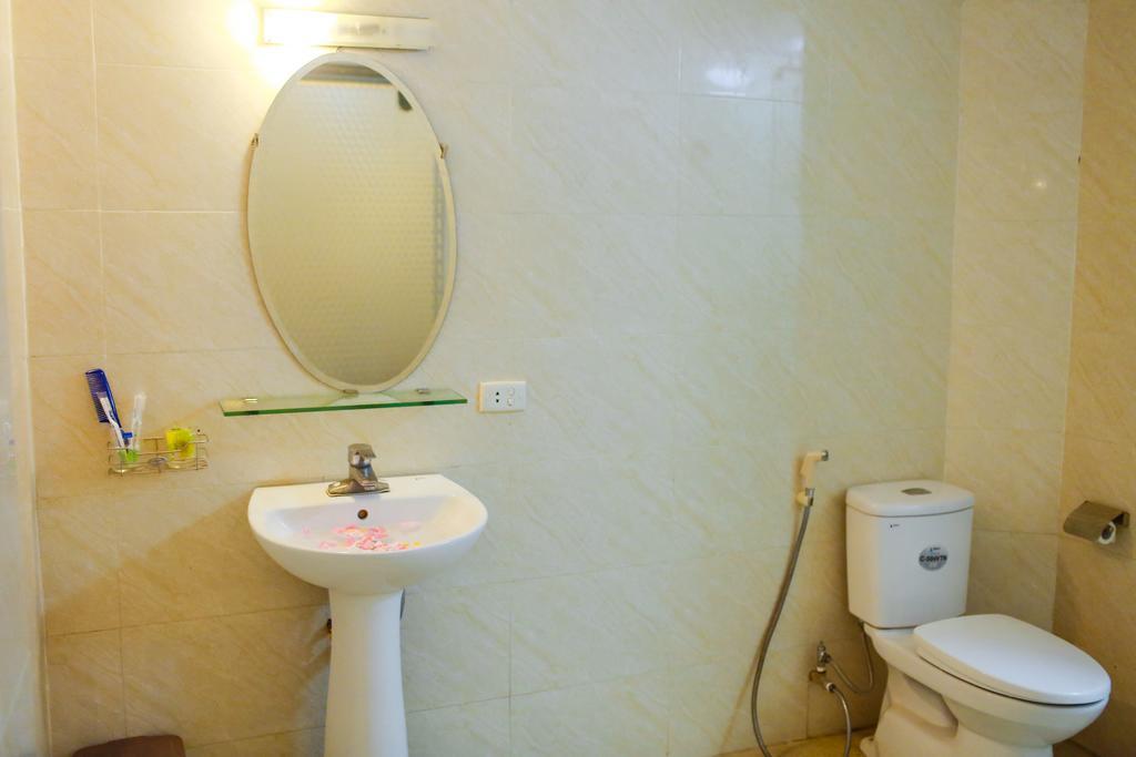 Hanoi Little Center Hotel Værelse billede